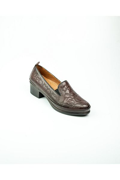 Castle Black 24604 - Brown Leather Women's Casual Shoes