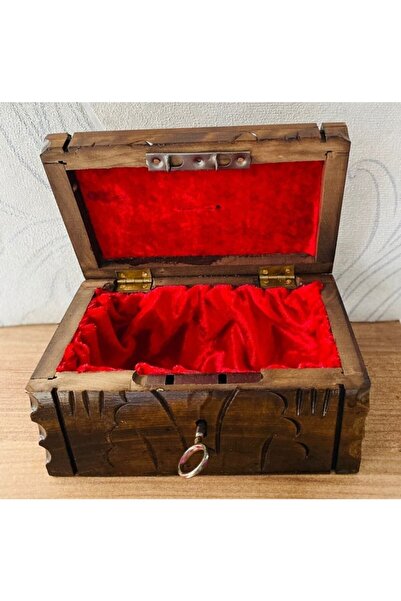 mykhediyevesanatatölyesi Декоративна скринька з різьбленням з горіха, з замком