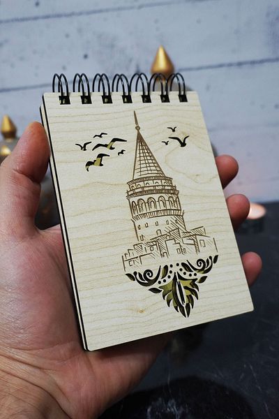 markcat Bloc de note tematice Turnul Galata - Mini caiet de buzunar - My List cu copertă din lemn