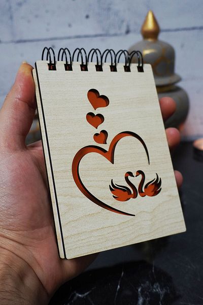 markcat Mini bloc de note cu tema Love Swan - Copertă din lemn, caiet de buzunar