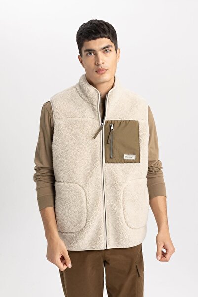 DeFacto Discovery Channel Oversize Fit Dik Yaka Pelüş Yelek B4106ax24sp