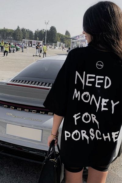 Touz Moda Χρειάζεστε χρήματα για Porsche Detail Oversize Unisex T-Shirt