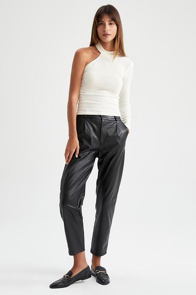DeFacto Slim Fit Slim Fit Half Turtleneck Ribbed Camisole Long Sleeve T-Shirt Z3509Az22Au