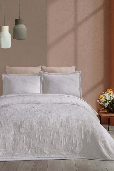 Elart Single Ecru Bedspread - Nice