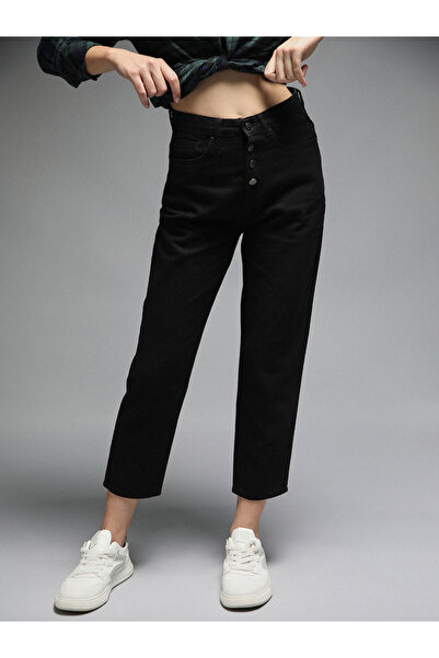 High Star By Styli بنطال جينز قصير ذو مظهر أنيق عالي الارتفاع