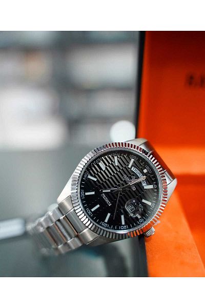 Raymond Men's Wristwatch - Steel Cord