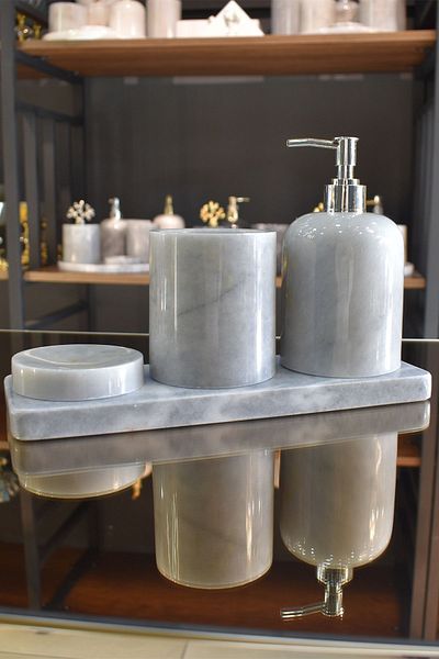 ege gross Marble Gray 4-Piece Bathroom Set - Silver Decorated