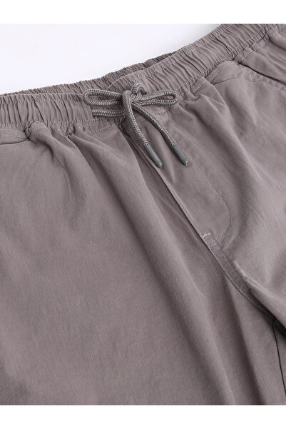 Dennis Lingo By Styli Solid Mid Rise Slim Fit Cargo Joggers