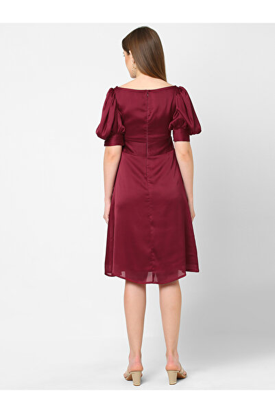 Mish By Styli Boat Neck Chiffon Knee Length Dress