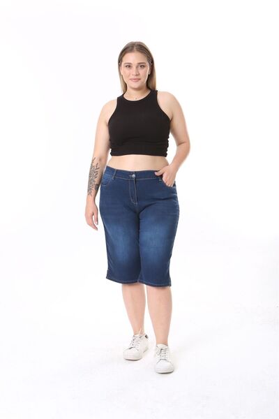 SERRA BÜYÜK BEDEN Yırtmaç Detaylı Bermuda Şort