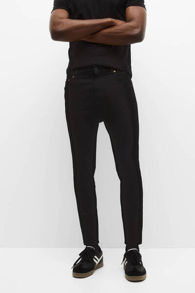 Pull & Bear Black Carrot-Fit Jeans with Faded Effect