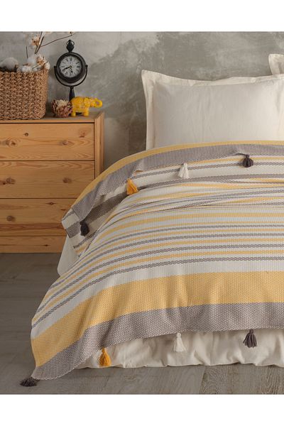 Lux Touch بيكيه مزدوج أصفر من Mabel - 220x240 سم، قطن مع بوم بوم