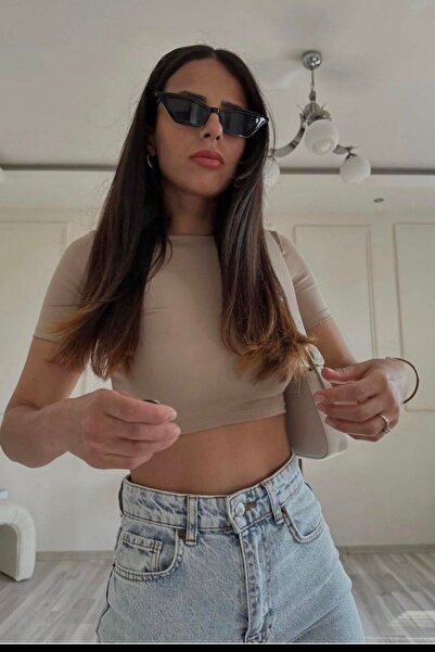 style of style Bej Likralı kısa kollu sırtı açık crop