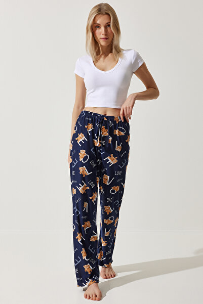 Happiness İstanbul Sötétkék mintás puha női kötött pizsama - GF00002