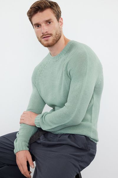 Trendyol Collection Mintfarbener Slim-Fit-Basic-Strickpullover mit Rundhalsausschnitt – TMNAW25KZ00000