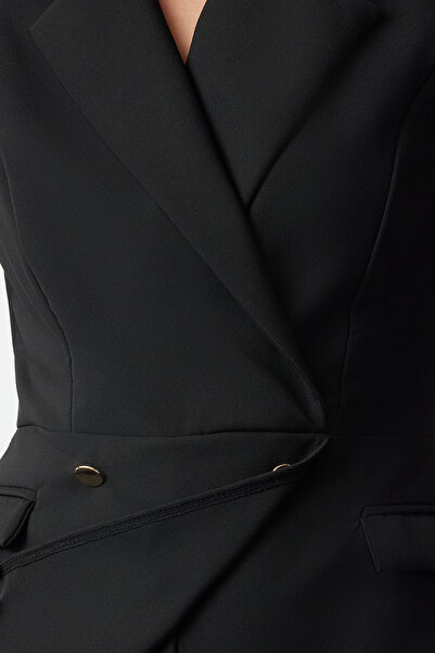 Trendyol Collection Černá mini kombinéza - bundový límec, zapínání na knoflík TWOSS24TU00050