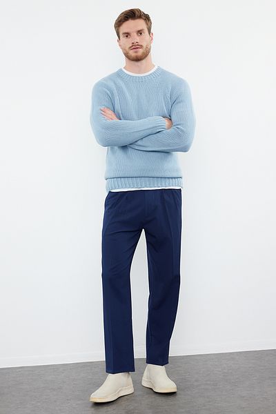 Trendyol Collection Blauer Slim-Fit-Basic-Strickpullover mit Rundhalsausschnitt – Raglanärmel TMNAW25KZ00000