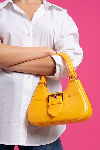 Sisley Geanta de dama Sari - SLY004