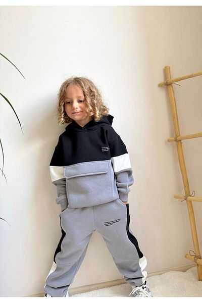 hira kids collection بدلة رياضية شاردون للأولاد