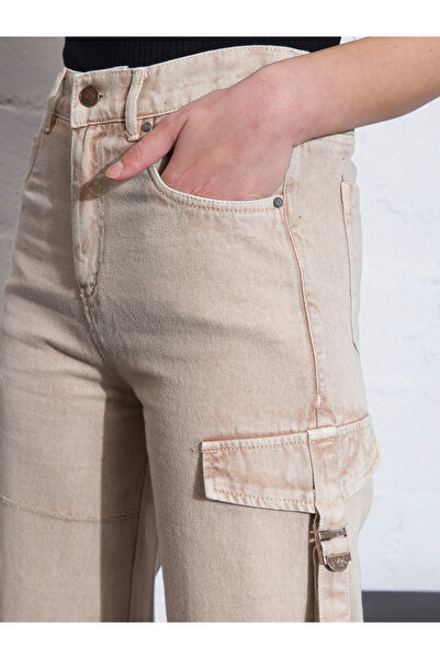 Sassafras By Styli Zipper Pocket Cargo Straight Jeans