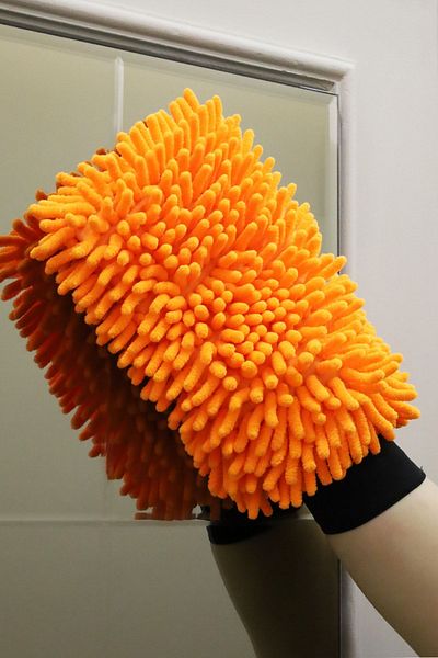 DNS HOME 1Pc Orange Pasta Microfiber Cleaning Glove Mop And Car Washing Drying Glove Mop