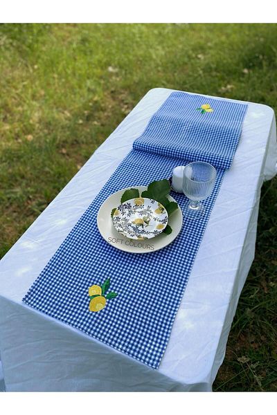 Soft Colours Runner autentic brodat cu lămâie albastră retro - 40x170cm Gingham