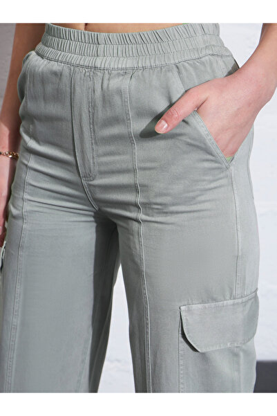 Sassafras By Styli Twill Multi Pocket Cargo Jogger