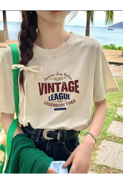 BYMEER Μπεζ Vintage εμπριμέ μπλουζάκι Oversize