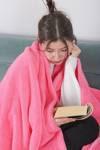 HOME MOD STORE Welsoft Extra Soft Single TV Blanket and Shawl