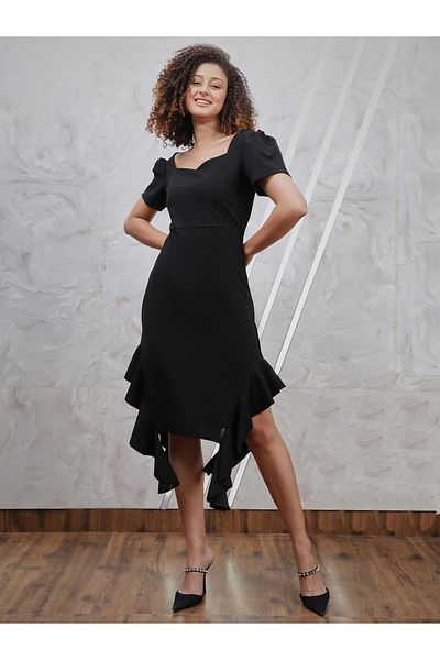 Styli Asymmetrical Hem Sweetheart Neck Midi Dress with Ruffles