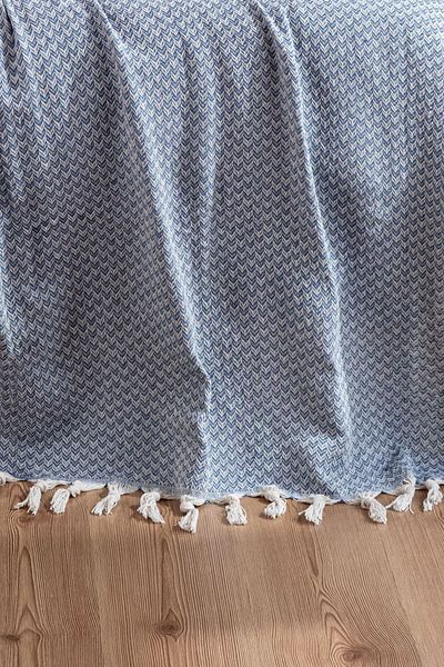 HOME MOD STORE Tripolis Double Bed Cover and Pique Dowry Set