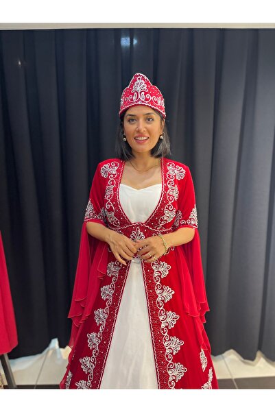 atölyekaftanbutik Kırmızı işlemeli kadife kaftan
