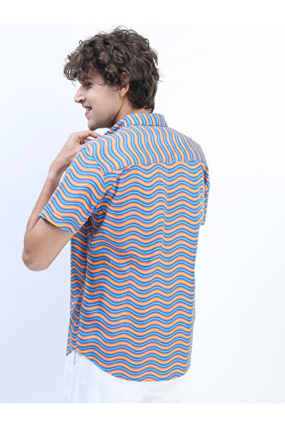 Highlander By Styli Wavy Striped Slim Fit Shirt with Short Sleeves