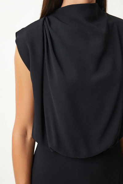 Happiness İstanbul Černá dámská kombinéza s límečkem bez rukávů - FN03190