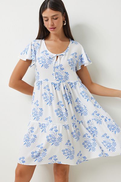Happiness İstanbul Weiß-blaues Sommerkleid aus Viskose mit Blumenmuster - Ausgestellt DD01330
