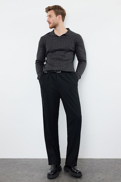 Trendyol Collection Geräucherter Strickpullover mit Polokragen und schmaler Passform – Paar TMNAW25KZ00022