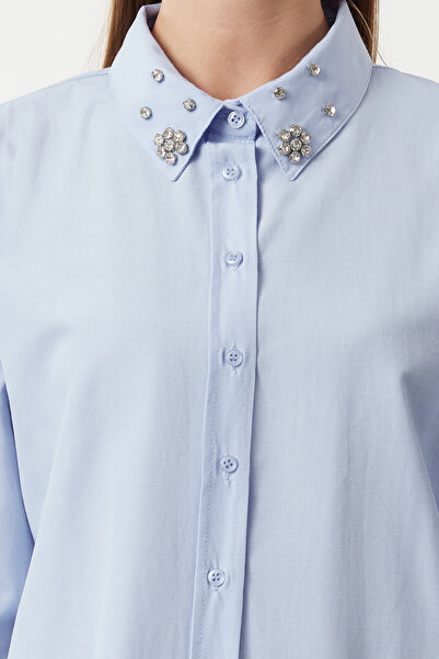 Trendyol Collection Modrá oversize košile s detailem kamene - TWOAW24GO00168