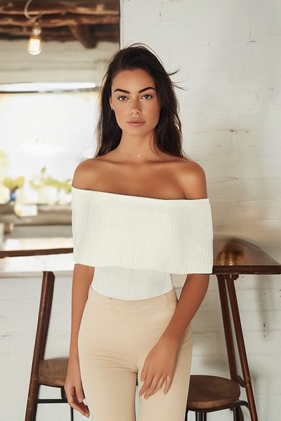 Trendyol Collection Tenká halenka Carmen Collar Bone Knitwear - TWOSS24BZ00598