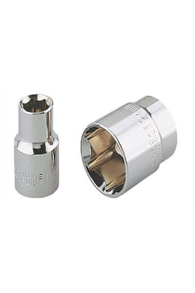 INDUSTRO 18mm Diameter 1/2" Corner Socket