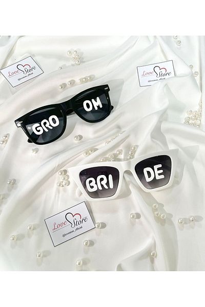 LoveStore Special Design - Bride and Groom Sunglasses, Written Sunglasses Shooting Accessory