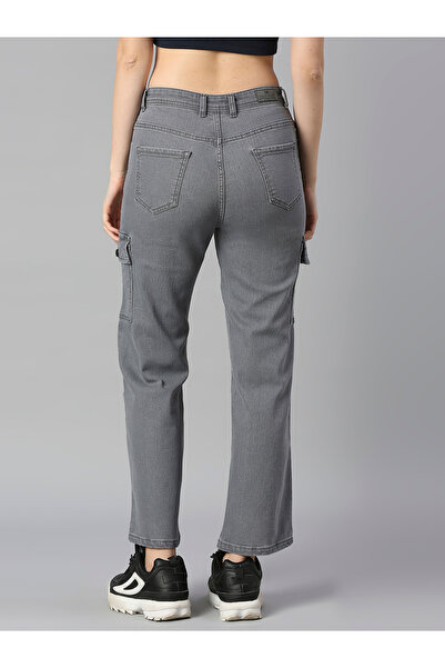 High Star By Styli Mid Wash Pocket Detail Straight Fit Jeans