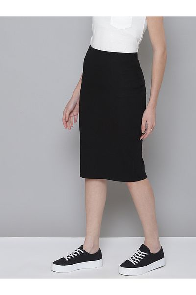 Sassafras By Styli Ribbed Pencil Skirt with Back Slit