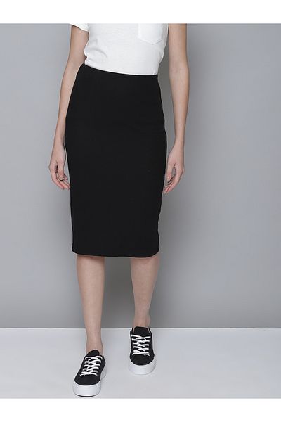 Sassafras By Styli Ribbed Pencil Skirt with Back Slit