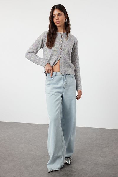 Trendyol Collection Gradient Grey Knitwear Cardigan – měkká textura, bundový vzhled Twoaw25Hi00079