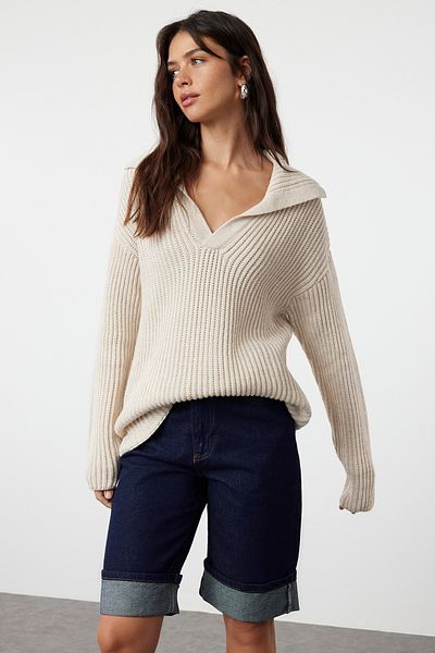 Trendyol Collection Pulover de bază pentru tricotaje cu guler răsturnat - Stone TWOAW25KZ00004