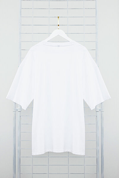 Trendyol Collection Μπλουζάκι μεγάλου μεγέθους Λευκό Oversize Casual με στάμπα 100% βαμβάκι TMNSS24BF00022