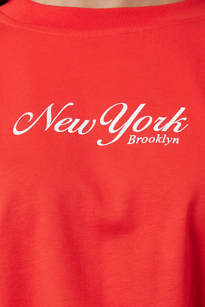 Trendyol Collection Red 100% Thick Cotton Premium Slogan Printed Crop Knitted T-Shirt Twoss24Ts00013