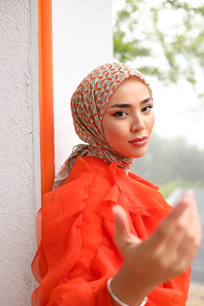 Silk Home 73058-07 Model Soft Scarf