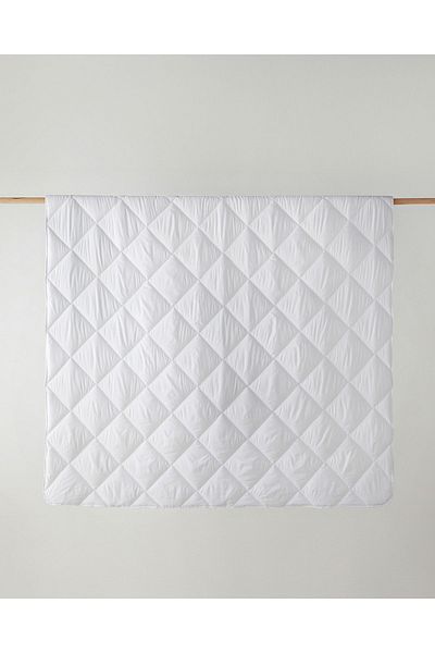 English Home Siesta White Microfiber Double Quilt