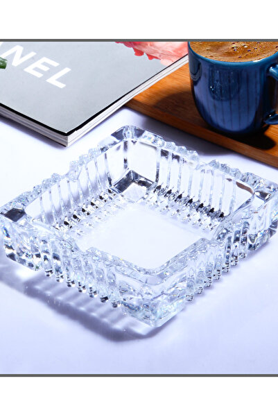 Bev Kitchen منفضة سجائر زجاجية مربعة الشكل وطبق رماد